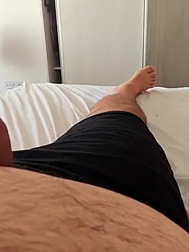 Snapshot of t-dog26 chatting on September 14, 12:15 pm t-dog26 online show from September 14, 12:15 pm