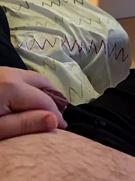 t-dog26 online show from March 15, 3:01 am