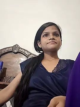 Snapshot of Komal0099 chatting on October 4, 2:59 pm Komal0099 online show from October 4, 2:59 pm