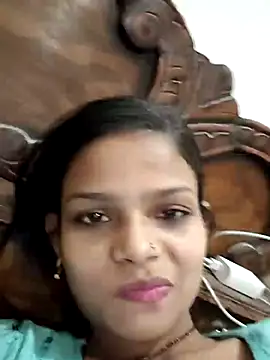 Snapshot of Komal0099 chatting on November 30, 7:01 am Komal0099 online show from November 30, 7:01 am