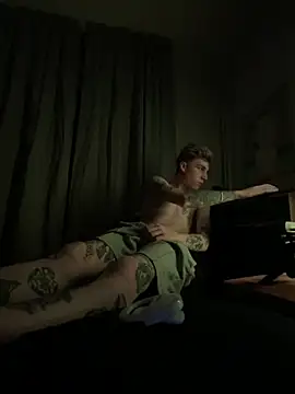 davesinner online show from November 13, 3:49 am