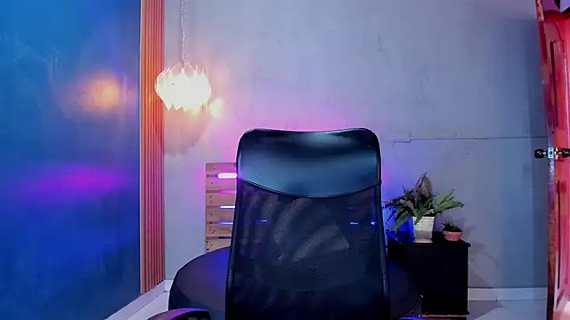 Snapshot of Daiisy_kiss chatting on November 17, 7:19 pm Daiisy kiss online show from November 17, 7:19 pm