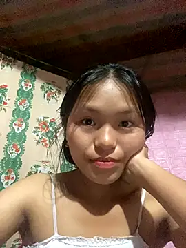 Snapshot of milo_bae chatting on October 7, 11:13 pm milo bae online show from October 7, 11:13 pm