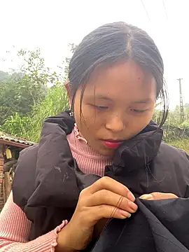 milo bae online show from January 14, 1:44 am