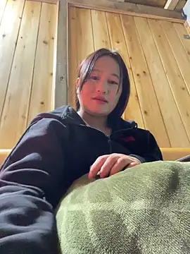 phungtiti online show from February 1, 12:37 pm