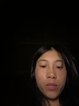 Snapshot of EmLy02 chatting on October 6, 12:57 pm EmLy02 online show from October 6, 12:57 pm