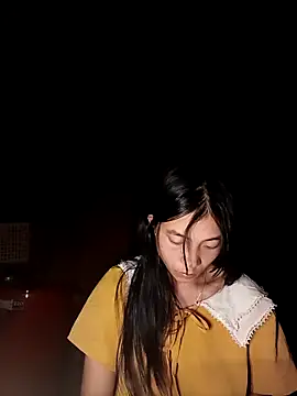 Snapshot of EmLy02 chatting on October 7, 1:30 pm EmLy02 online show from October 7, 1:30 pm