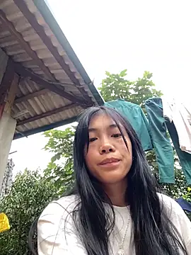 Snapshot of EmLy02 chatting on October 30, 9:55 am EmLy02 online show from October 30, 9:55 am