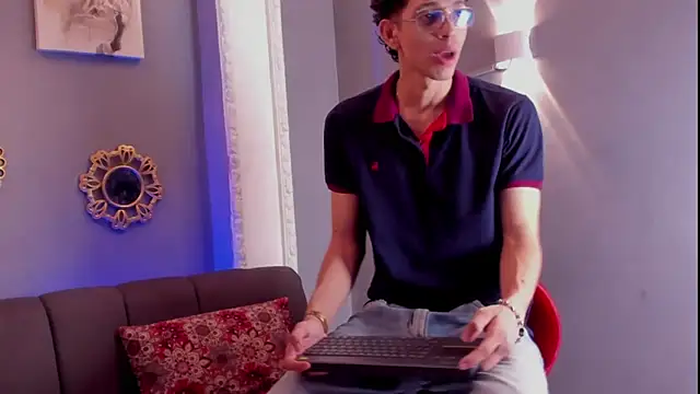 nicolai drake online show from November 15, 10:59 pm