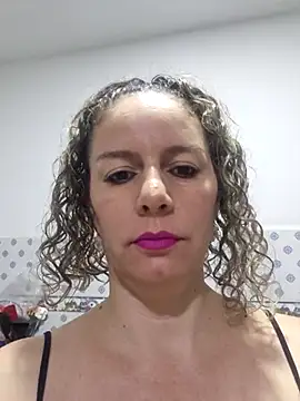 Snapshot of Nina_vallon chatting on September 20, 10:38 am Nina vallon online show from September 20, 10:38 am