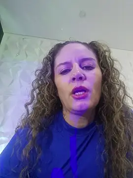 Snapshot of Nina_vallon chatting on July 28, 2:13 pm Nina vallon online show from July 28, 2:13 pm