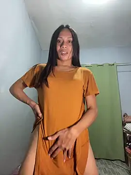 missruffa online show from February 9, 11:58 am