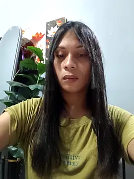 missruffa online show from April 28, 11:04 am