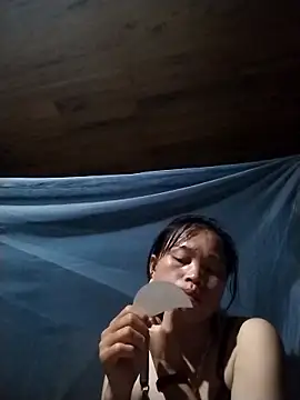   Ngoc20   online show from September 23, 12:08 pm