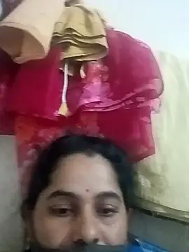 Snapshot of JULEE-740 chatting on November 10, 3:49 am JULEE-740 online show from November 10, 3:49 am