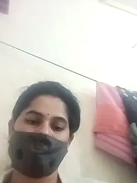 Snapshot of JULEE-740 chatting on November 15, 3:30 pm JULEE-740 online show from November 15, 3:30 pm