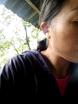 lucybaby00 online show from October 2, 4:08 am