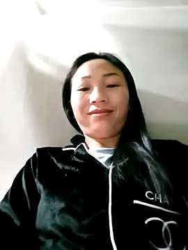 lucybaby00 online show from February 4, 10:47 pm