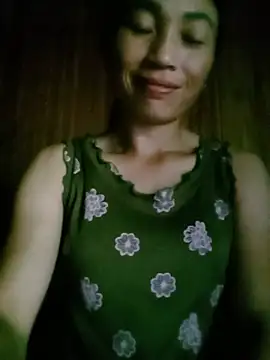 Snapshot of lucybaby00 chatting on July 12, 12:34 am lucybaby00 online show from July 12, 12:34 am