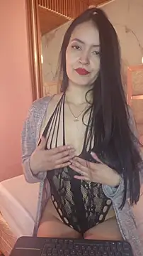 Snapshot of Aria_Bennett1 chatting on October 2, 11:50 am Aria Bennett1 online show from October 2, 11:50 am