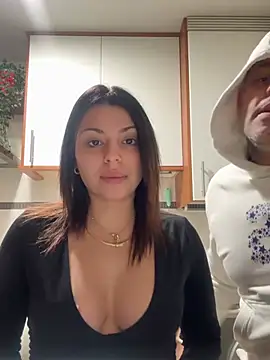 Snapshot of NoeliaGarcia17 chatting on January 9, 11:39 pm NoeliaGarcia17 online show from January 9, 11:39 pm