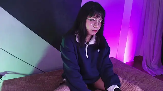 kitty malach online show from May 2, 3:33 am