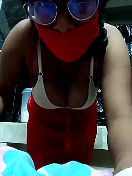 Snapshot of sweet_piya_roy chatting on September 17, 5:25 pm sweet piya roy online show from September 17, 5:25 pm