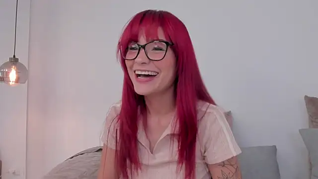 Snapshot of mae_lyra chatting on July 11, 12:08 pm mae lyra online show from July 11, 12:08 pm