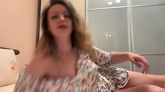 Snapshot of Ange1Alexis chatting on September 14, 7:35 pm Ange1Alexis online show from September 14, 7:35 pm