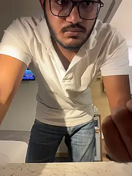 Snapshot of hotboy_hyd1 chatting on August 1, 12:15 pm hotboy hyd1 online show from August 1, 12:15 pm