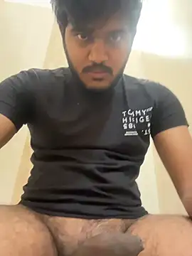 Snapshot of hotboy_hyd1 chatting on August 9, 7:24 am hotboy hyd1 online show from August 9, 7:24 am