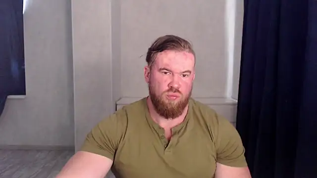ThorHemsworthRU online show from May 13, 12:57 pm