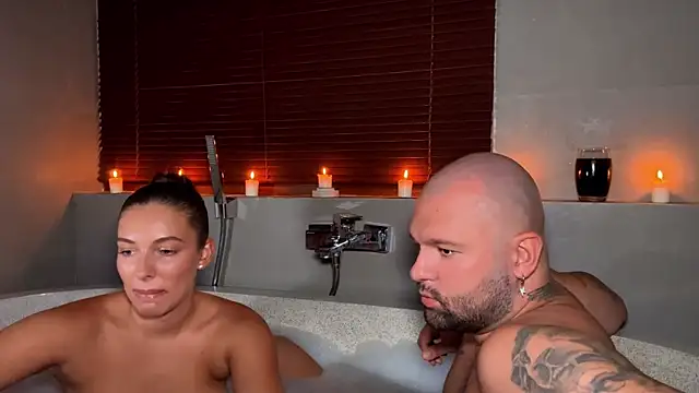 Snapshot of dolceandedi chatting on November 6, 3:46 pm dolceandedi online show from November 6, 3:46 pm