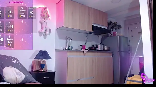 AllysonStonne online show from March 13, 10:49 pm