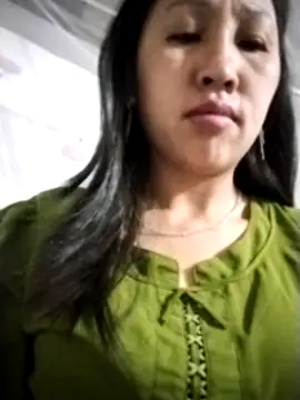 cute love00 online show from March 11, 9:43 pm