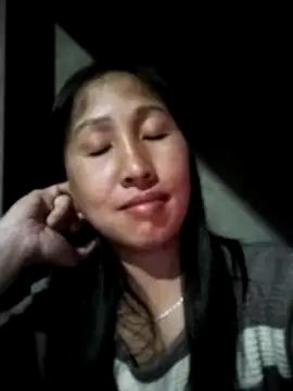 cute love00 online show from March 15, 11:05 am