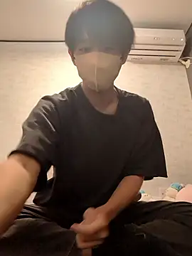 Snapshot of akkan_6868 chatting on September 25, 12:42 pm akkan 6868 online show from September 25, 12:42 pm