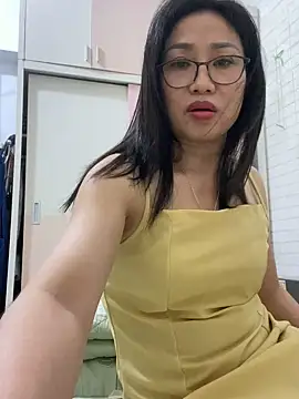 Vitamin sexy online show from October 8, 1:42 pm