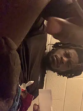 Snapshot of yourcummingdad chatting on November 5, 11:54 am yourcummingdad online show from November 5, 11:54 am