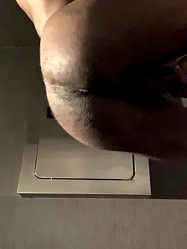 Snapshot of yourcummingdad chatting on December 4, 5:32 pm yourcummingdad online show from December 4, 5:32 pm