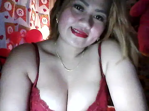 Snapshot of Miss_Heart chatting on November 5, 9:59 pm Miss Heart online show from November 5, 9:59 pm
