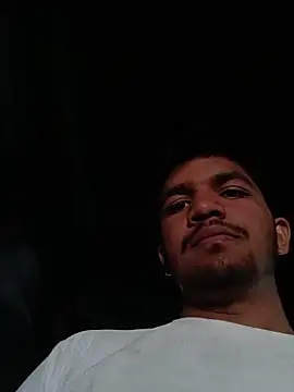 Snapshot of sexofbro chatting on December 14, 7:36 am sexofbro online show from December 14, 7:36 am