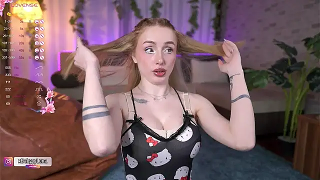 Snapshot of BabyyyLunaX chatting on May 12, 7:55 pm BabyyyLunaX online show from May 12, 7:55 pm