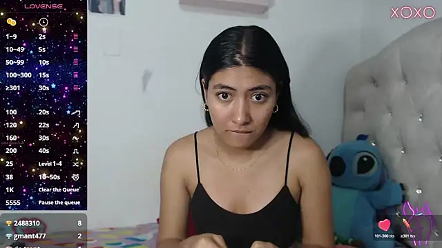 Snapshot of Allison_19__ chatting on November 12, 10:37 am Allison 19 online show from November 12, 10:37 am