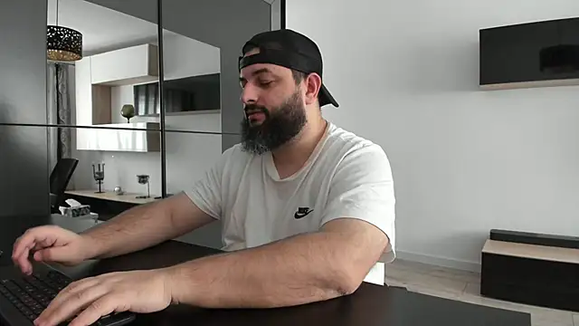 DravenPeak online show from December 19, 12:23 pm