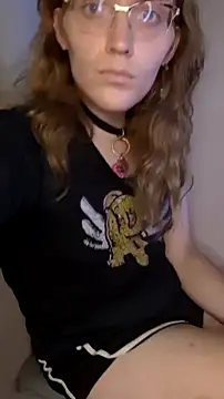 Snapshot of BlondeyMiyMiy chatting on October 9, 7:12 pm BlondeyMiyMiy online show from October 9, 7:12 pm