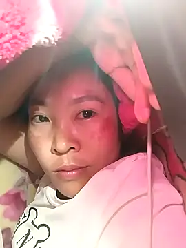 Snapshot of vivi_cute chatting on September 28, 10:37 pm vivi cute online show from September 28, 10:37 pm