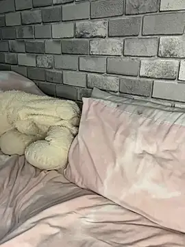 Snapshot of Poppy_frankie chatting on November 1, 10:45 pm Poppy frankie online show from November 1, 10:45 pm