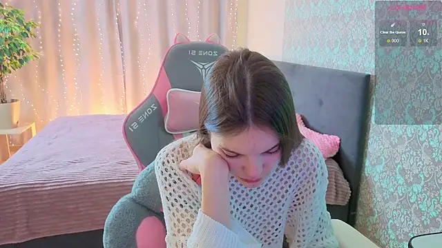 magic shy  online show from March 14, 1:34 am