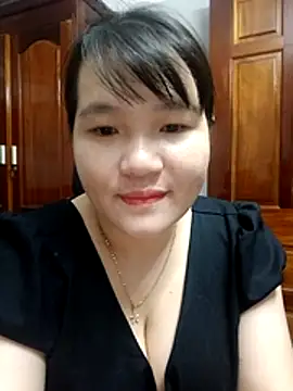 Snapshot of _Babyrose_ chatting on October 15, 6:08 pm Babyrose online show from October 15, 6:08 pm